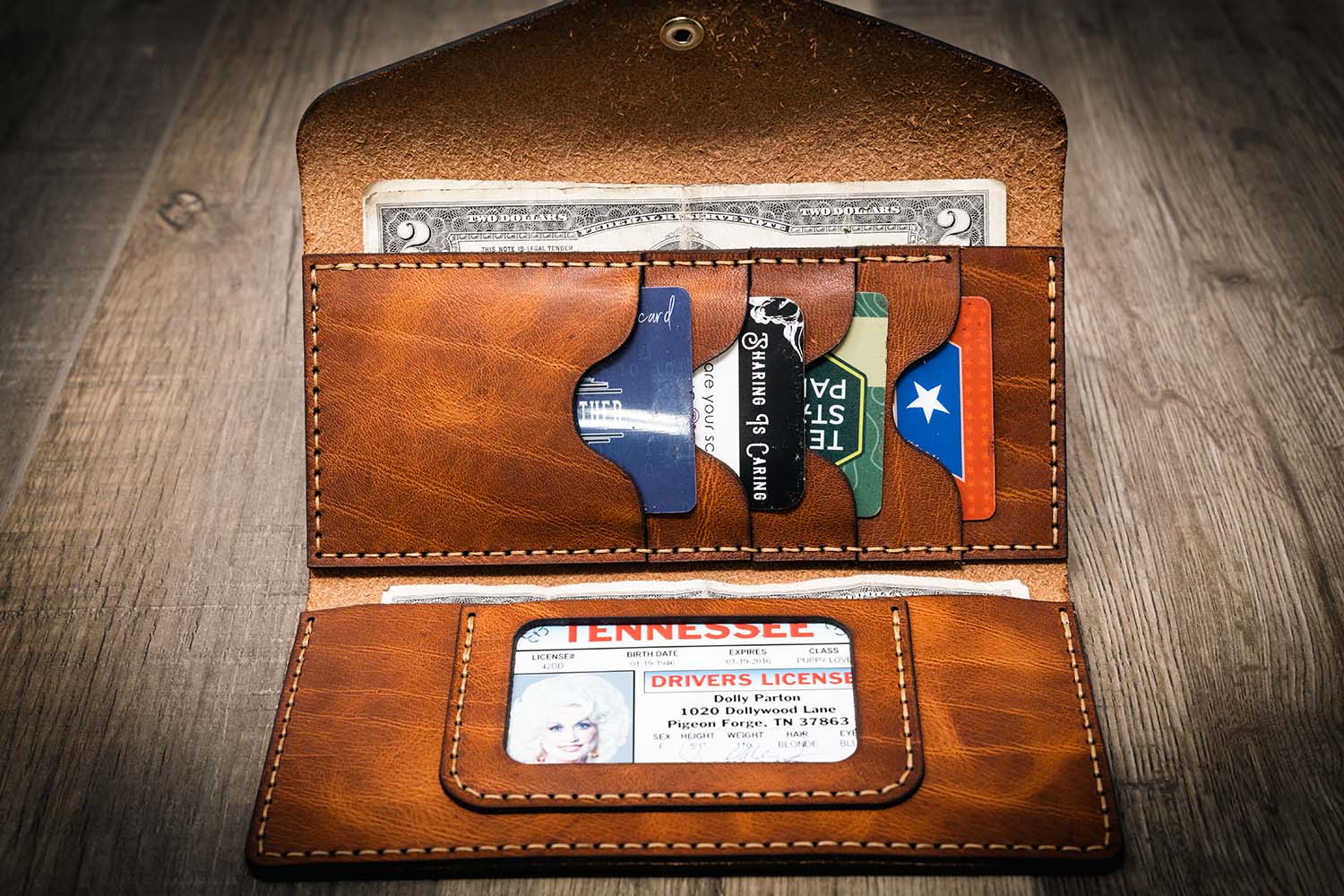 Sugar Land Clutch Women's Wallet - Chestnut Brown