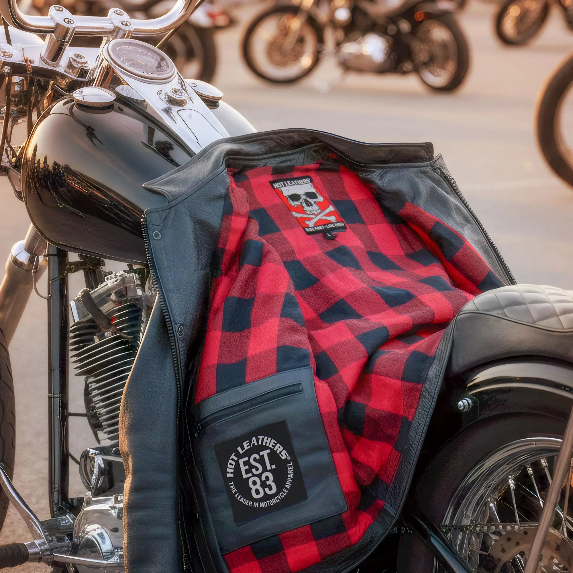 Hot Leathers VSM1060 Men's Black 'Flannel Red' Motorcycle Club Style Conceal and Carry Leather Biker Vest