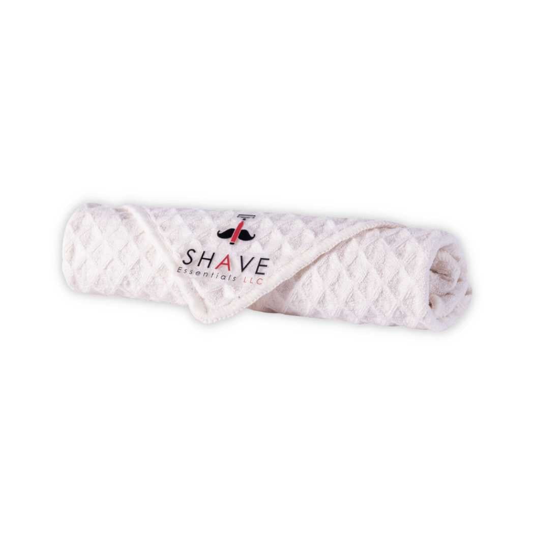 Shaving & Grooming Kit by Shave Essentials